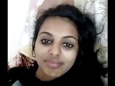 indian girl show her boobs (Xndude.com)